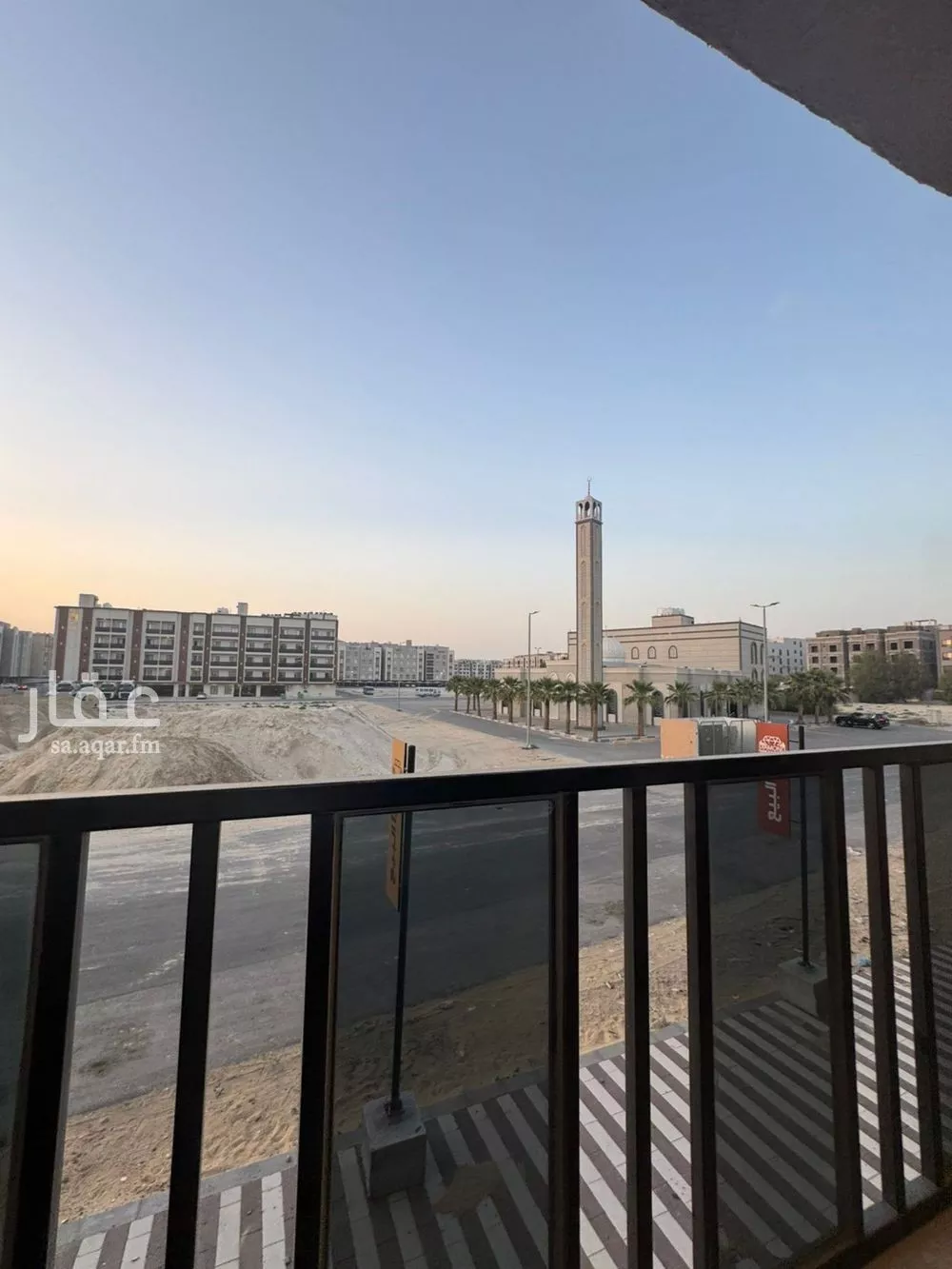 شقة 5 غرف في الحمرا 4