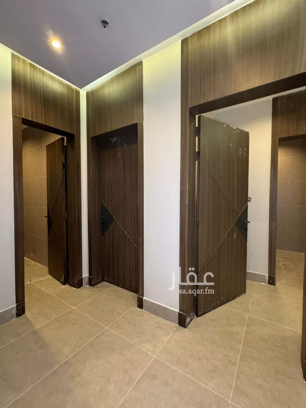 5 bedroom apartment in Ash Shulah 1