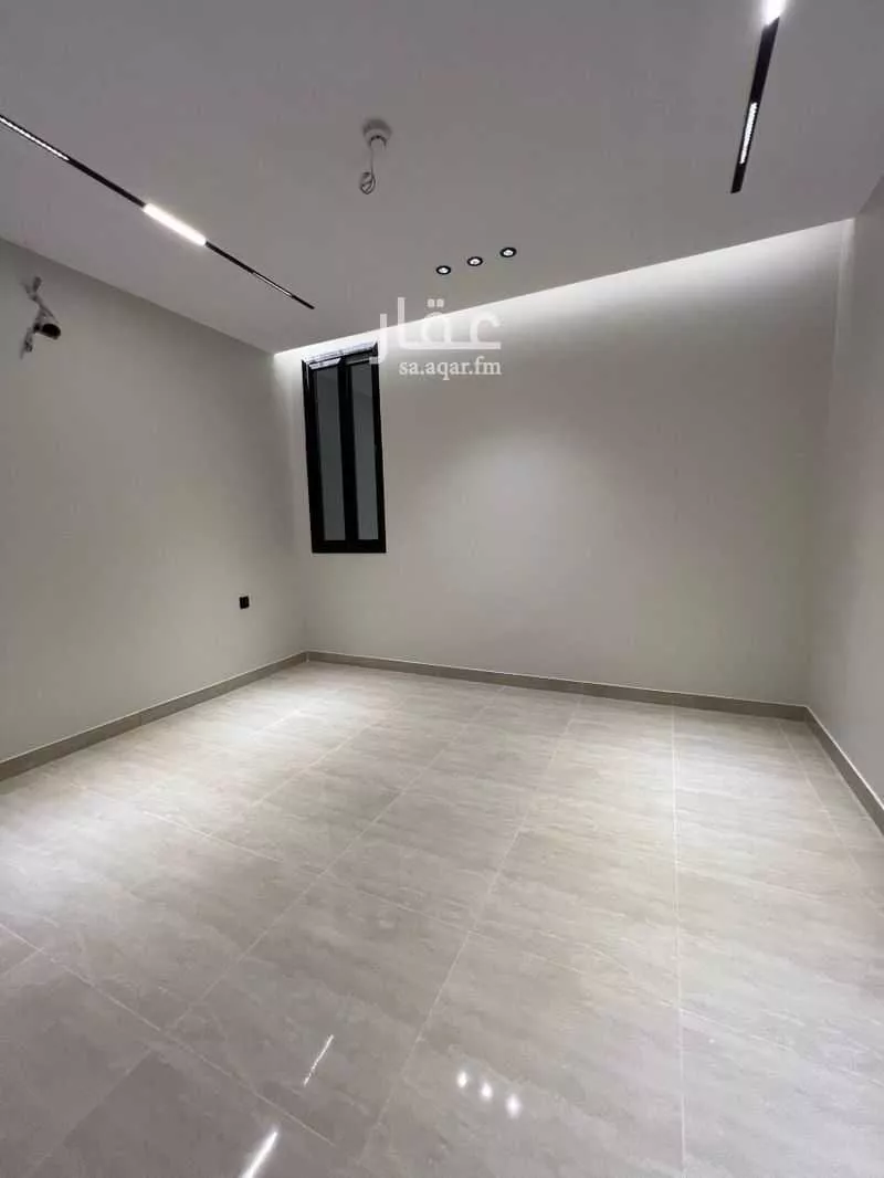 شقة 5 غرف في الحمرا 4