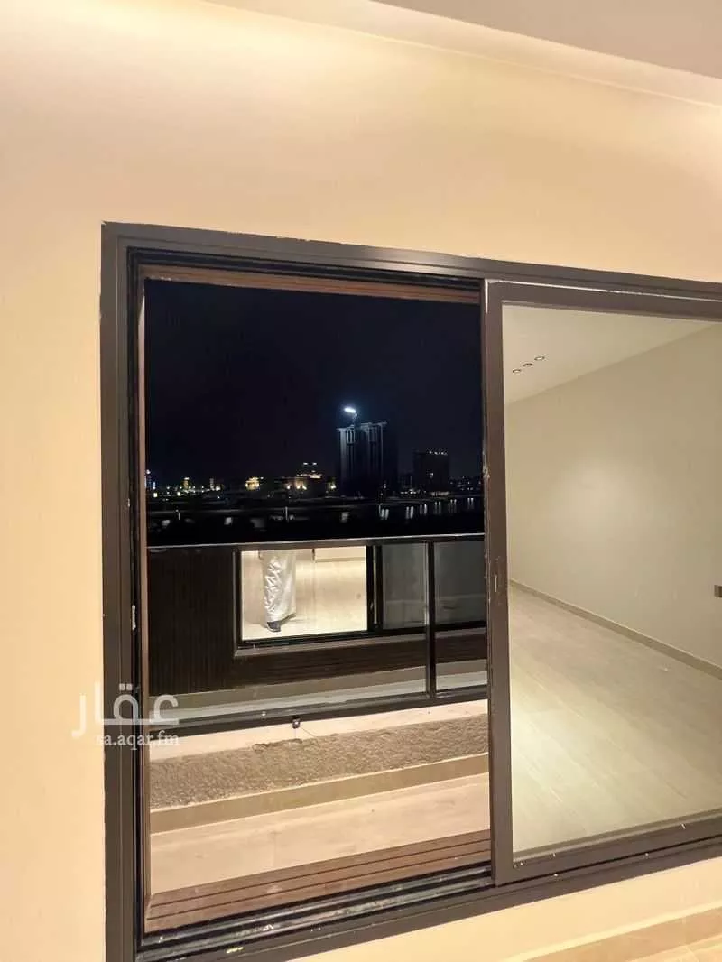 5 bedroom apartment in Al Hamra 3
