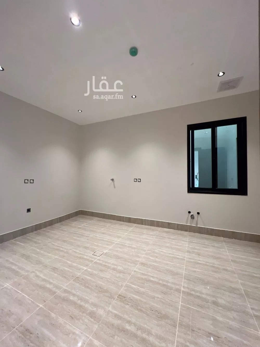 شقة 4 غرف في الندى 4