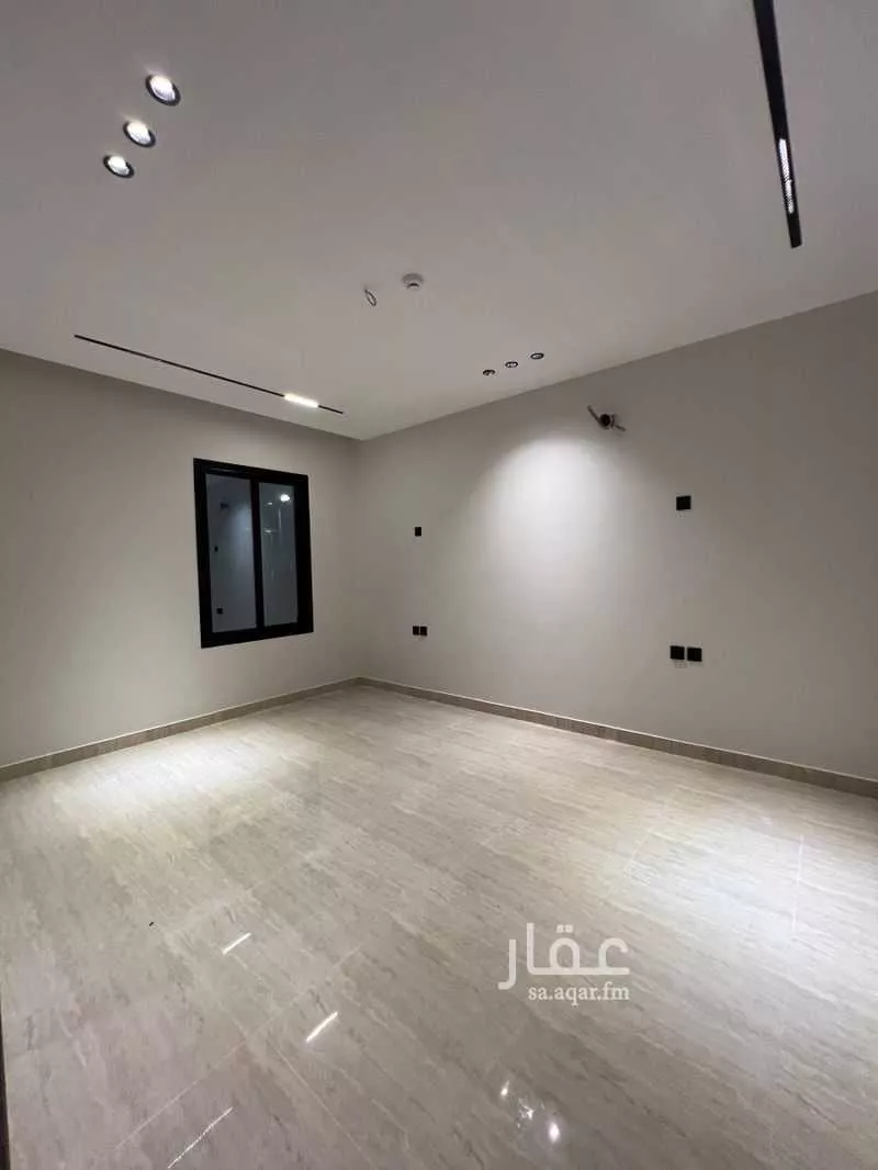 شقة 5 غرف في الحمرا 3