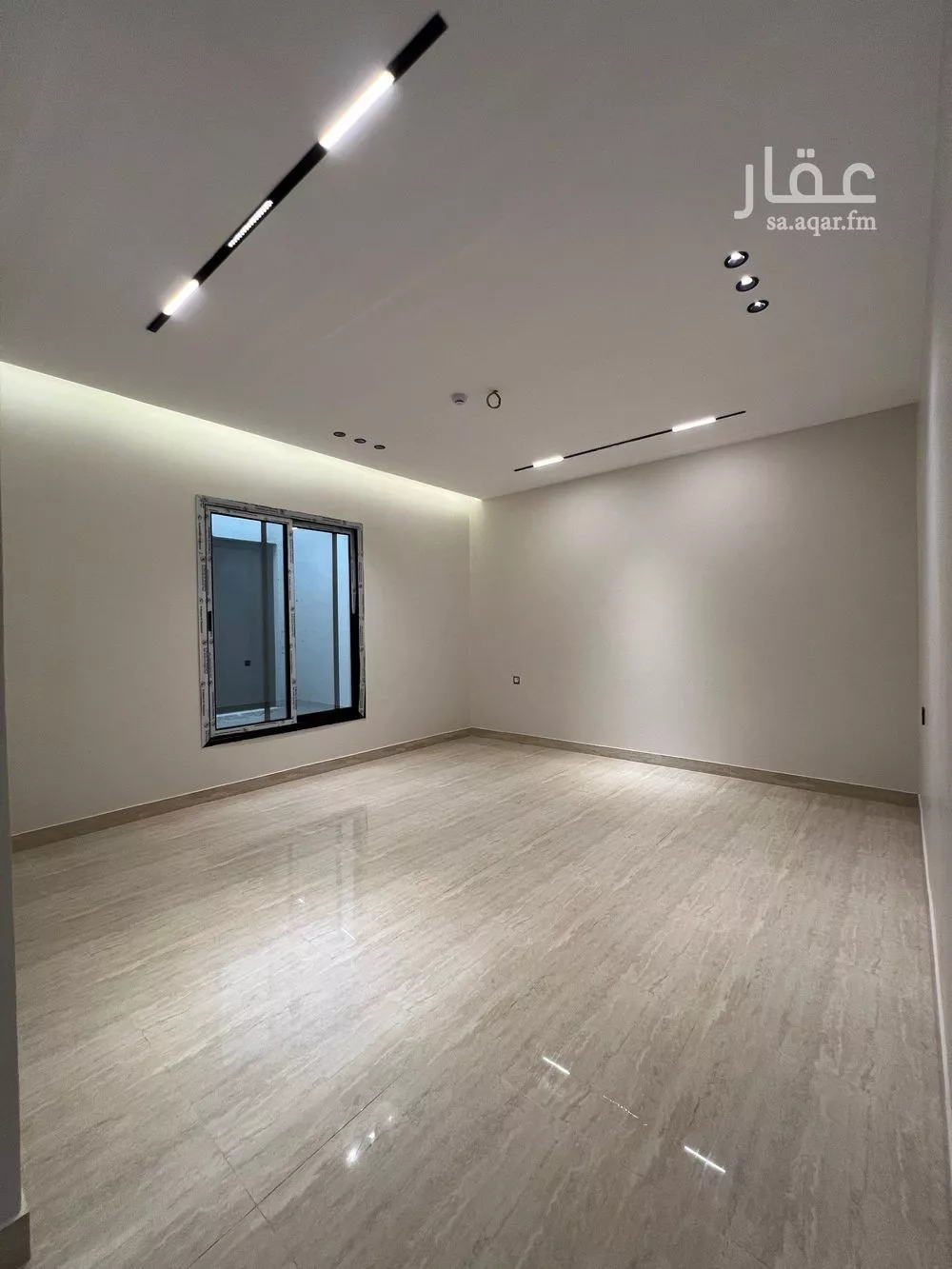 5 bedroom apartment in Al Basateen 4