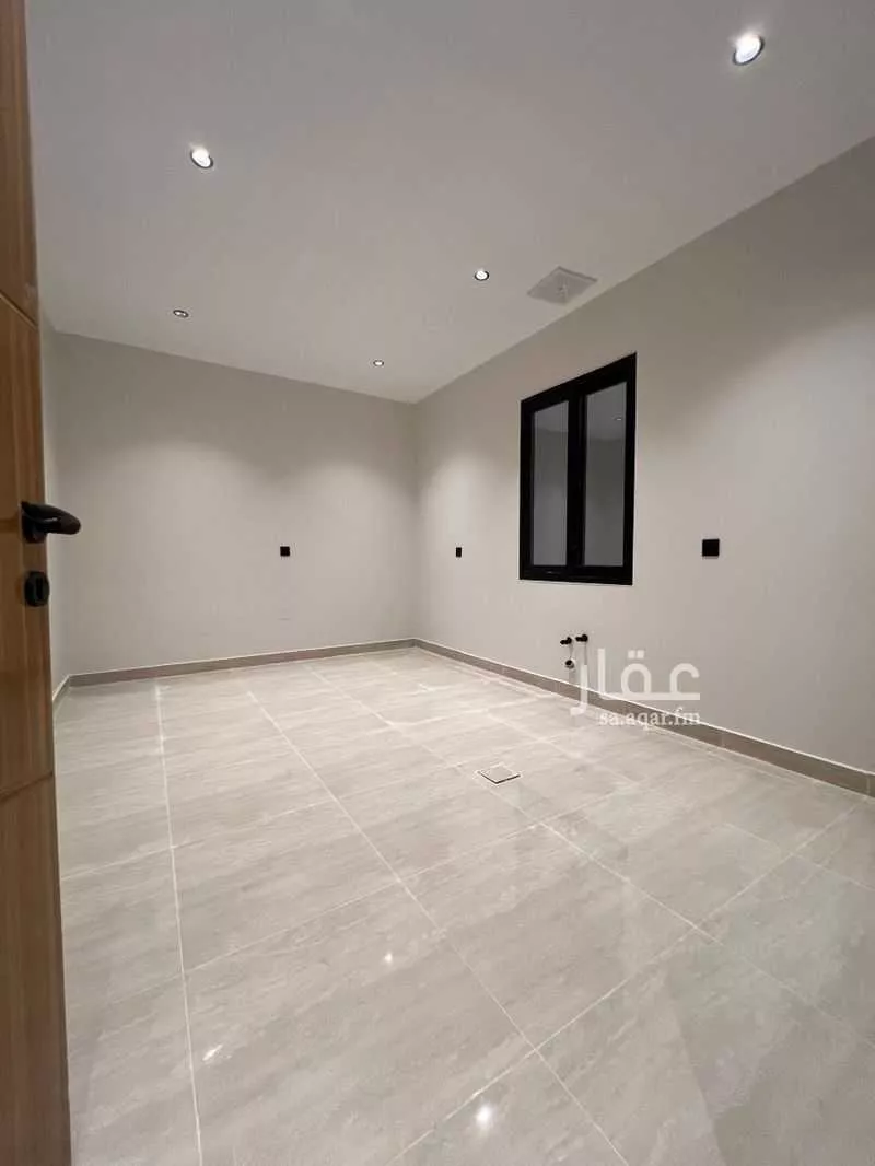 5 bedroom apartment in Al Hamra 3