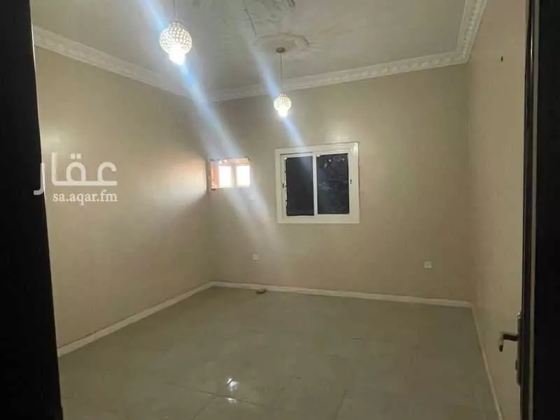 شقة 3 غرف في طيبة 3