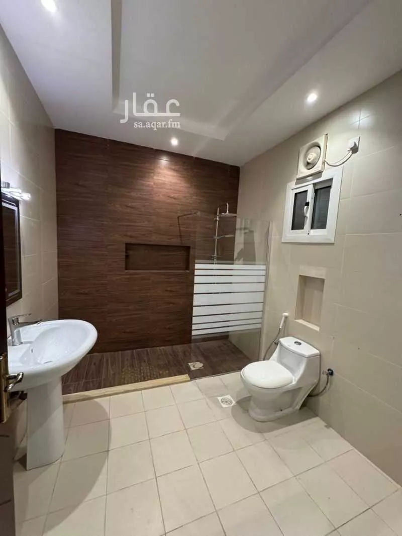 6 bedroom villa in Az Zomorod, Jeddah 14