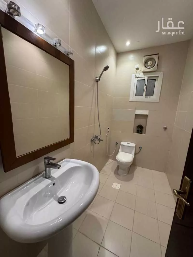 6 bedroom villa in Az Zomorod, Jeddah 15