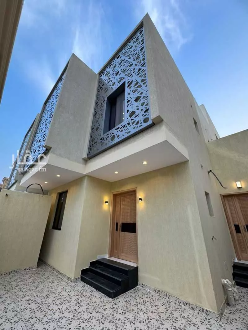 6 bedroom villa in Al Yaqout 2