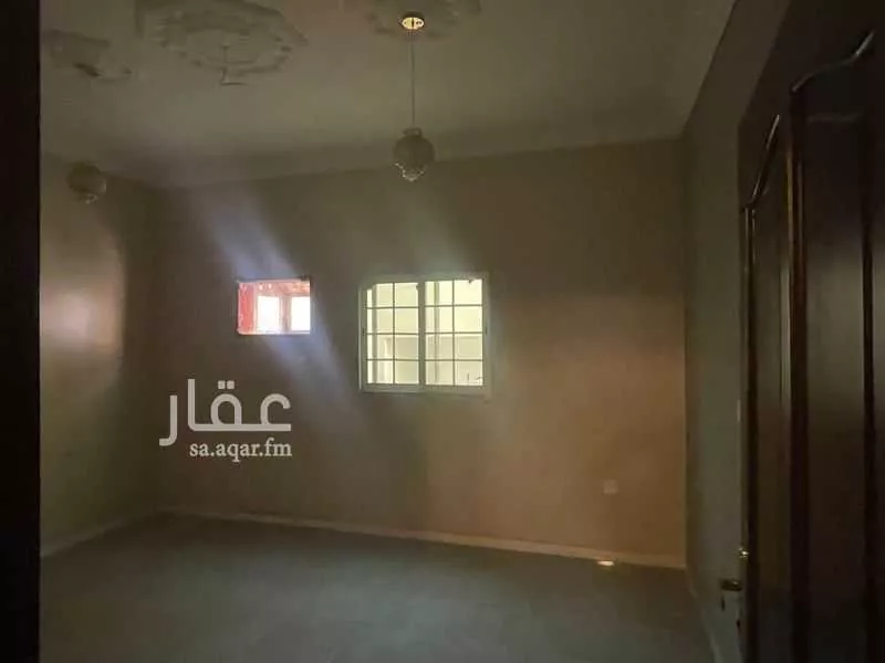 شقة 3 غرف في طيبة 2