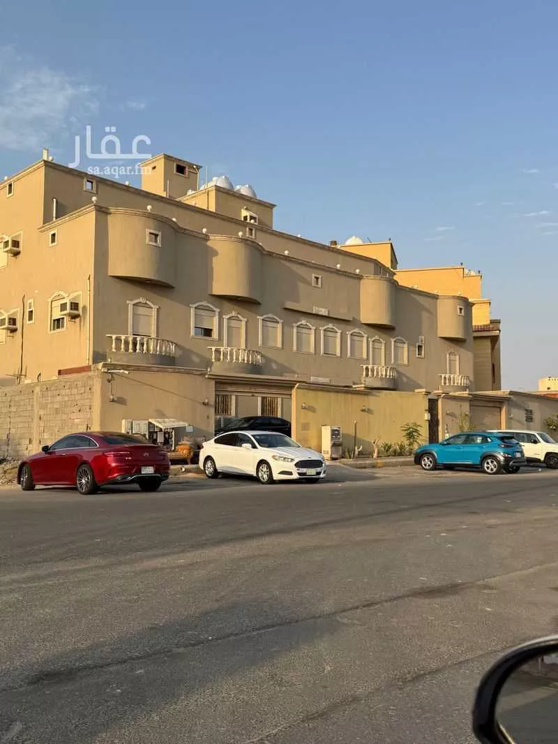 عمارة 859 م² في الياقوت 2