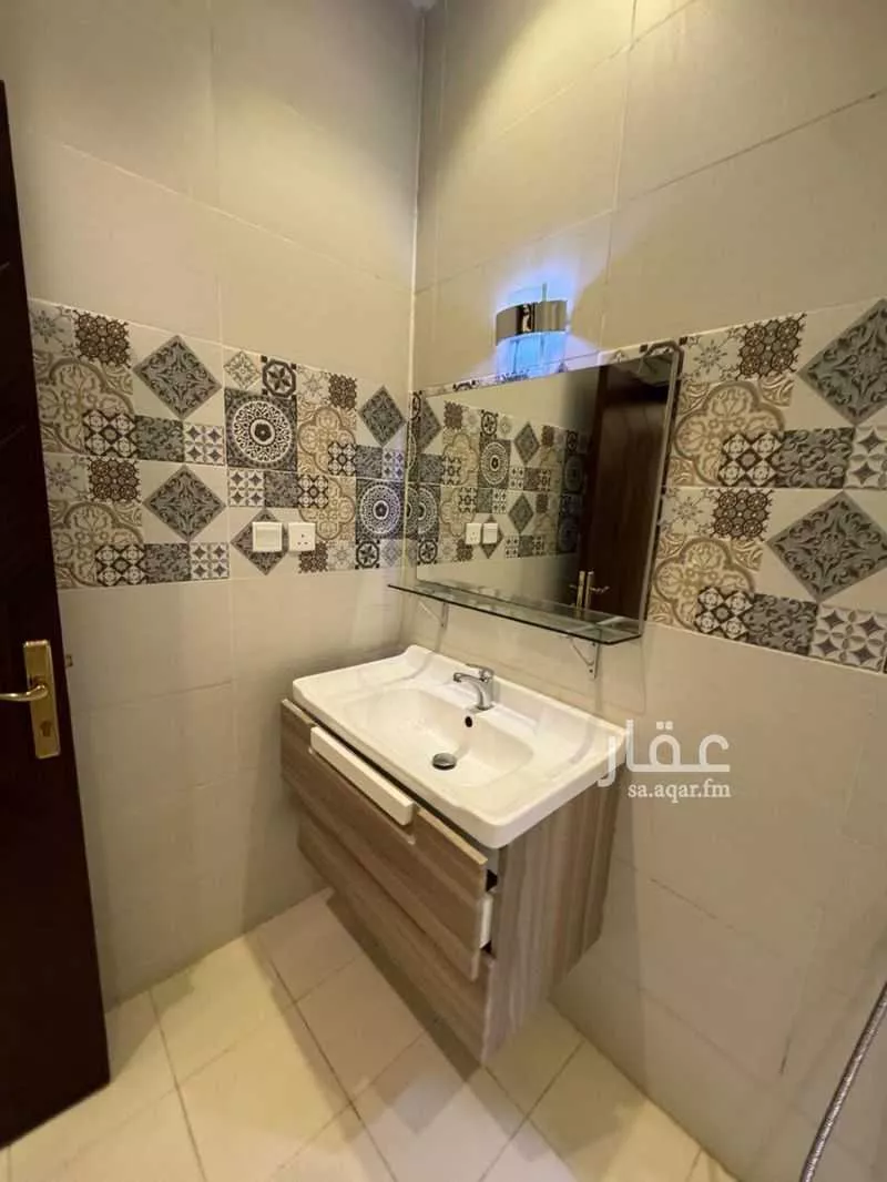 6 bedroom villa in Az Zomorod, Jeddah 17