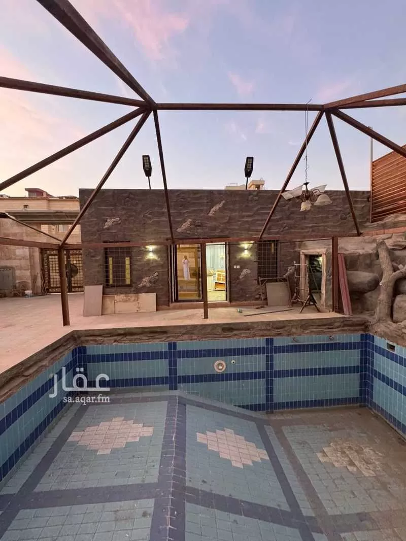 12 bedroom villa in Taibah 3