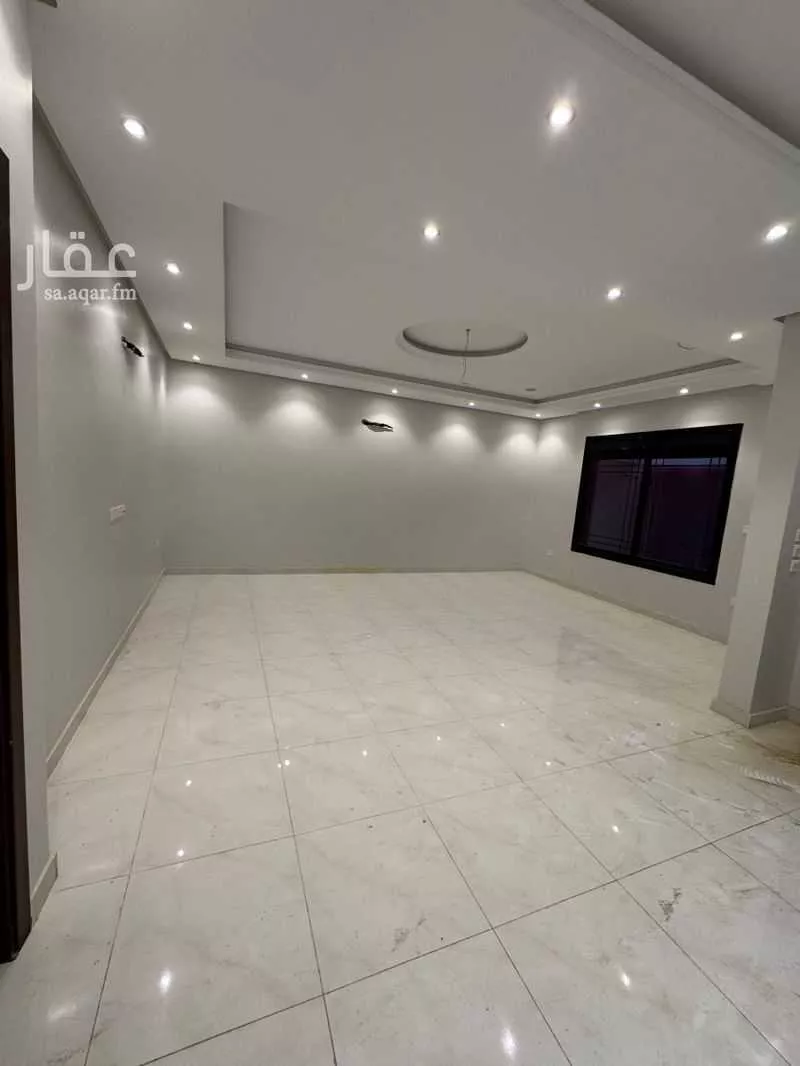 فيلا 6 غرف في الصوارى 3