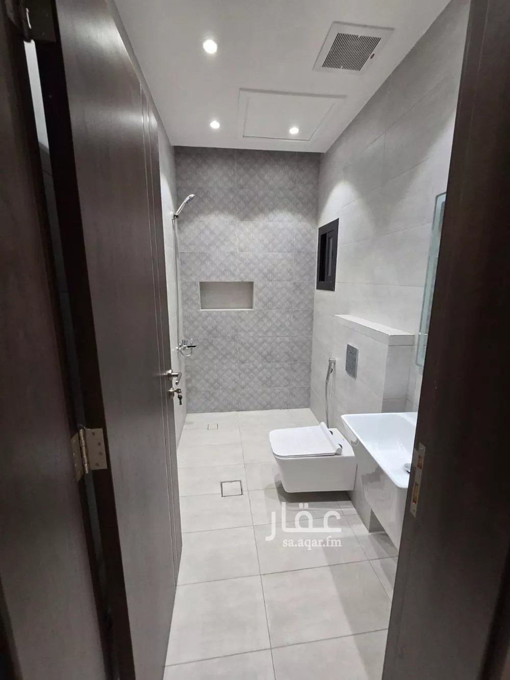 4 bedroom villa in Al Yaqout, Jeddah 13