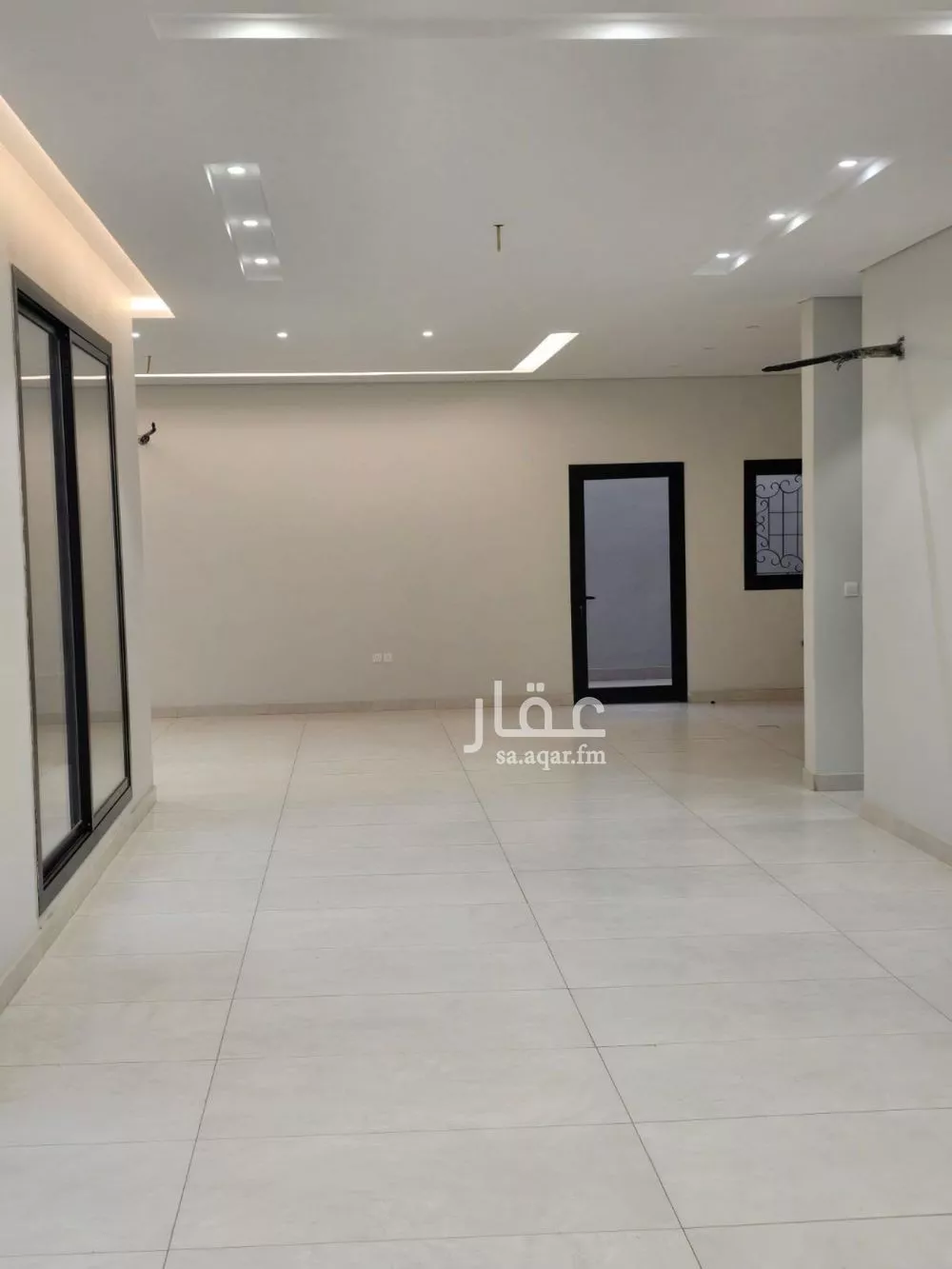 4 bedroom villa in Al Yaqout, Jeddah 10