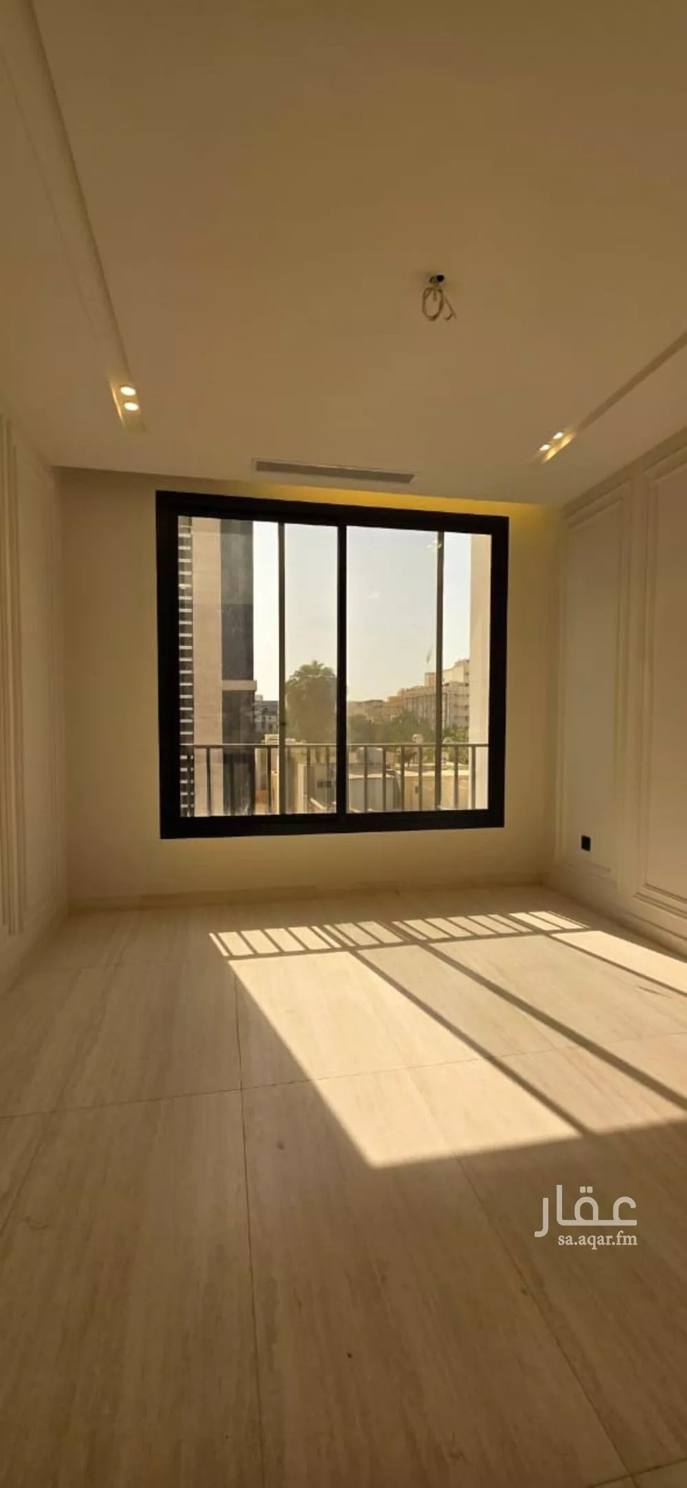 شقة 4 غرف في الروضة 2