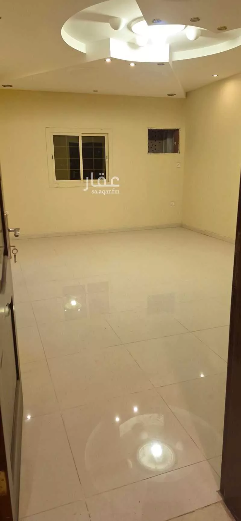 شقة 4 غرف في النسيم 3