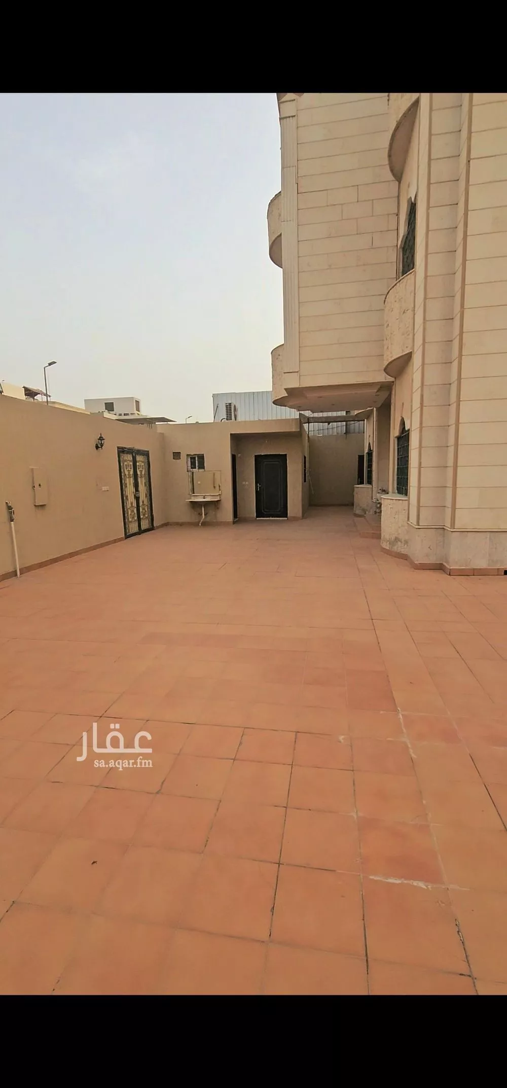 9 bedroom villa in Al Rawdah 2