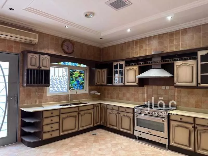 4 bedroom villa in Al Aqiq, Riyadh 6