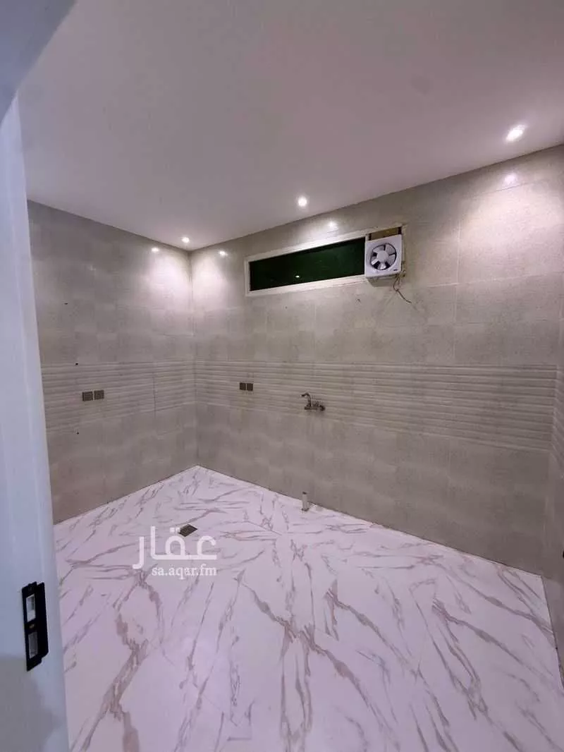 4 bedroom apartment in Hittin, Riyadh 8