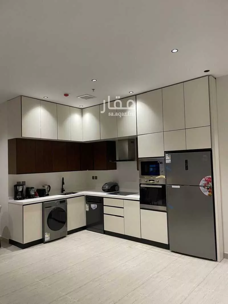3 bedroom apartment in Irqah 3