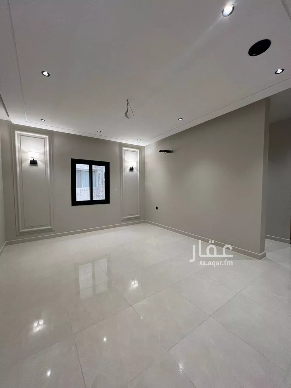 شقة 5 غرف في الصفا 4