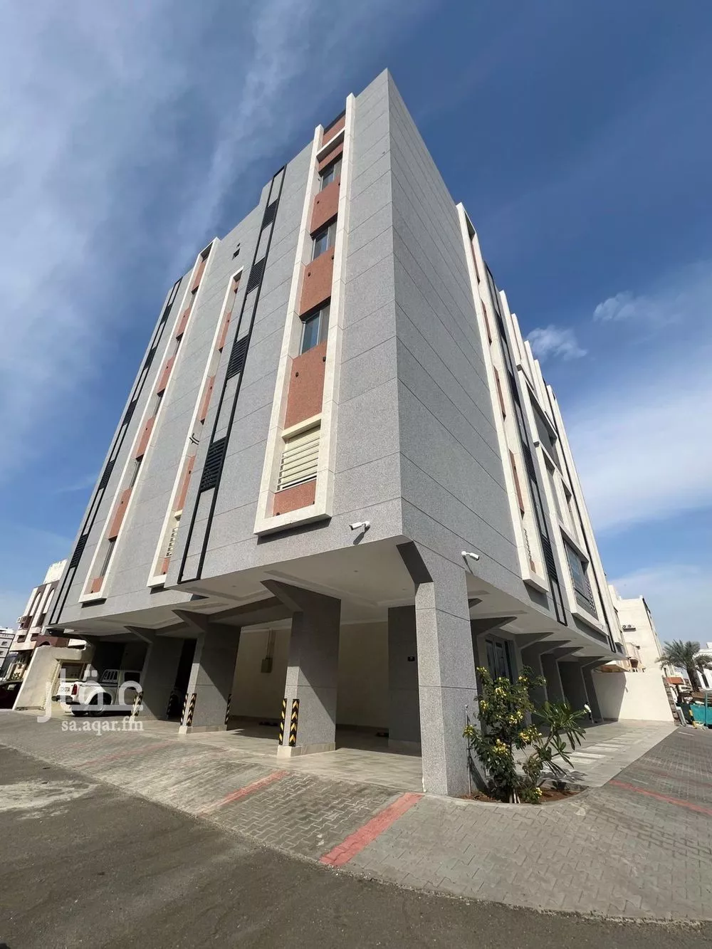 شقة 4 غرف في الصفا 1