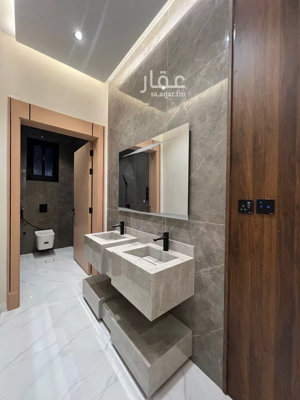 شقة 5 غرف في النهضة 4