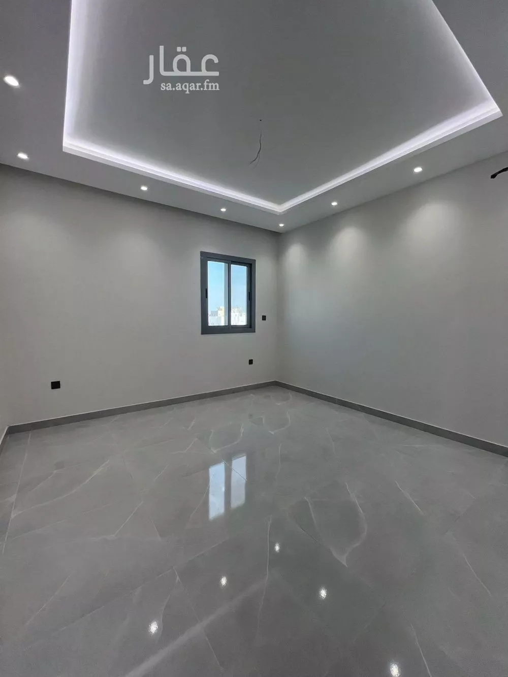 5 bedroom apartment in Al Safa 5