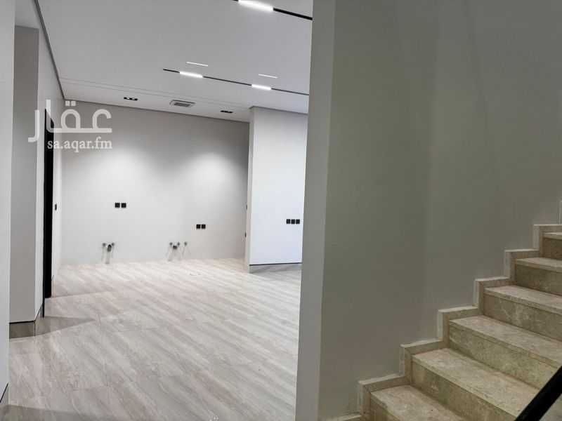 5 bedroom villa in Al Zahrah, Riyadh 9