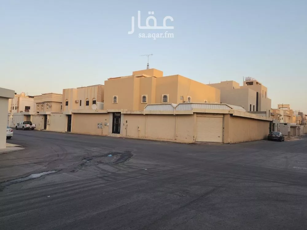 فيلا 5 غرف في الزهرة 1