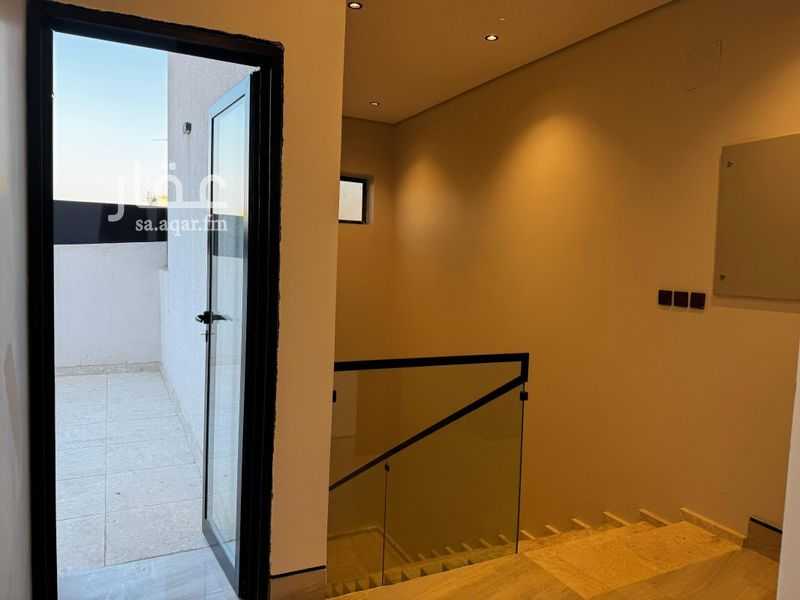 5 bedroom villa in Al Zahrah, Riyadh 18