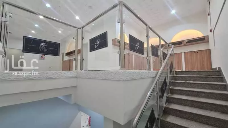 محل 500 م² في العريجاء الغربية 2