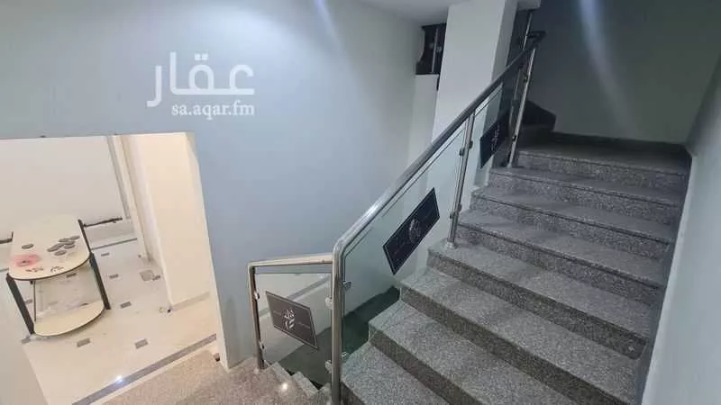 shop in Al Uraija Al Gharbiyah, Riyadh 8