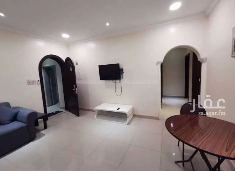 عمارة 617 م² في العقربية 4