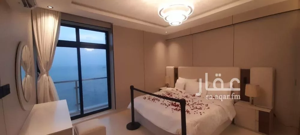 4 bedroom apartment in Al Khour 4