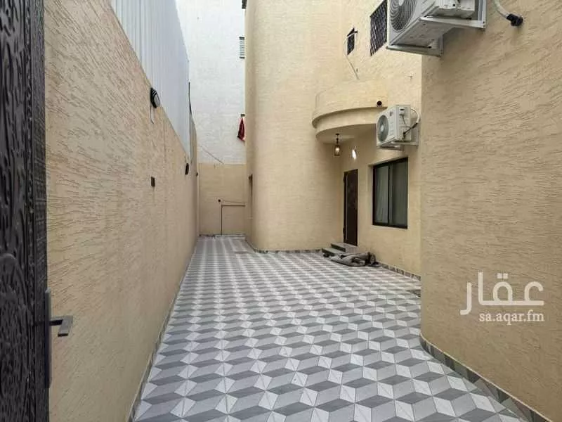 فيلا 6 غرف في السعادة 5