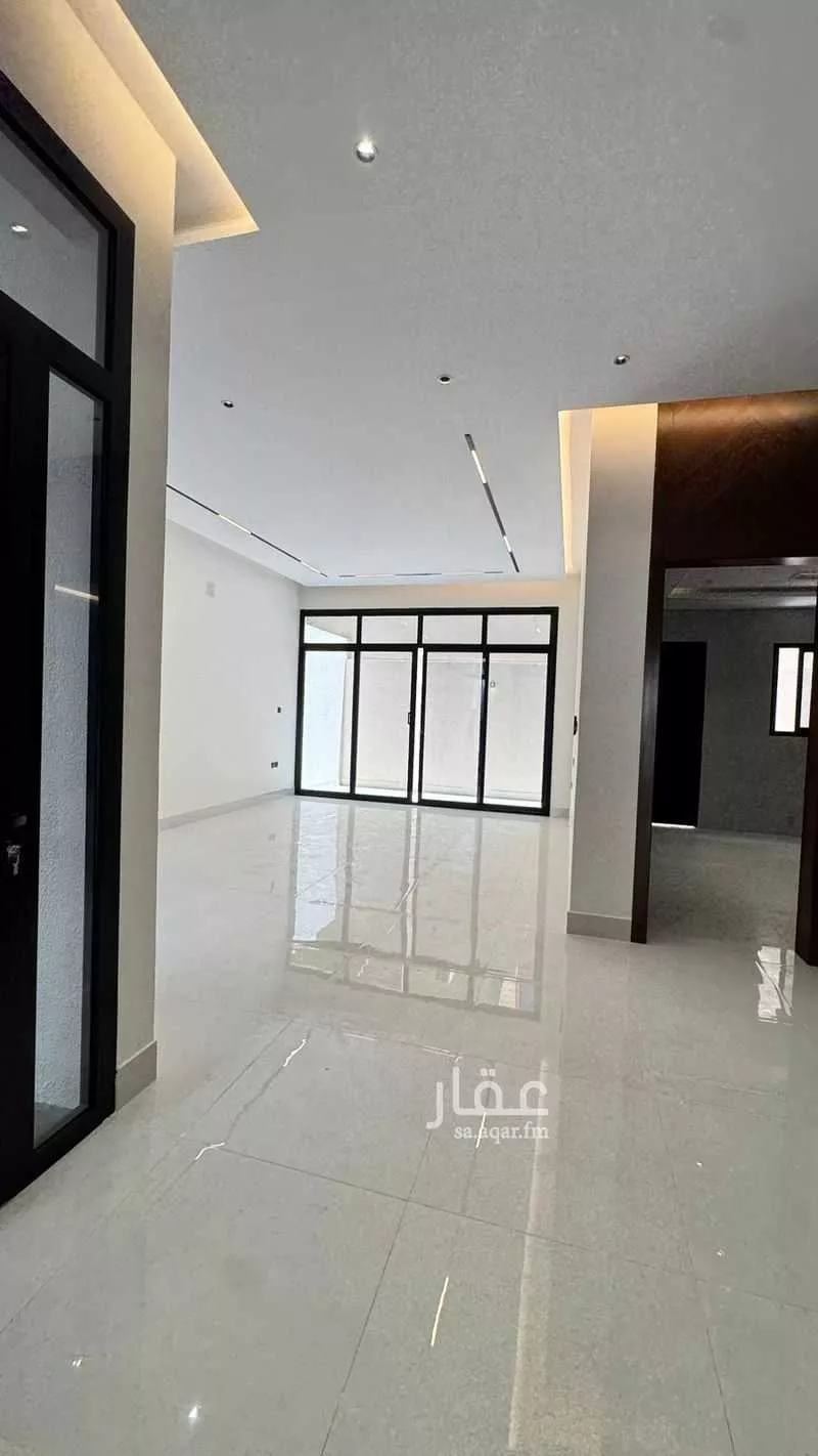 6 bedroom villa in Ar Rayan, Riyadh 4