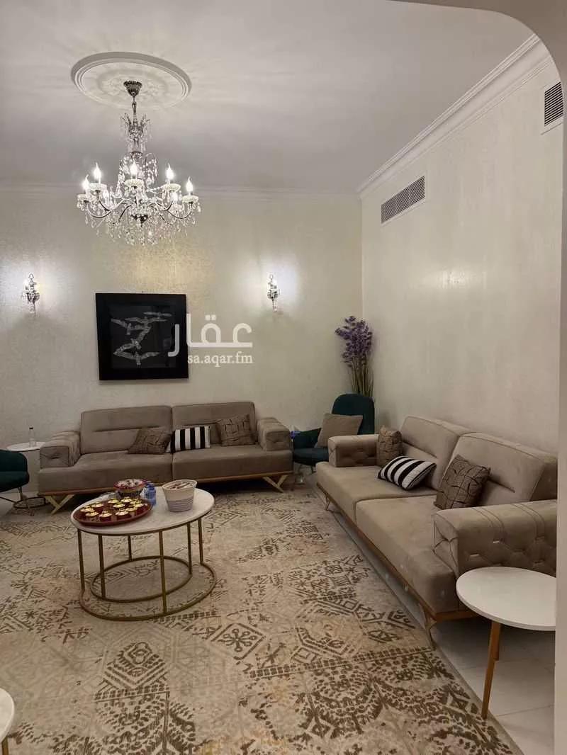 6 bedroom villa in Al Nakheel, Riyadh 12