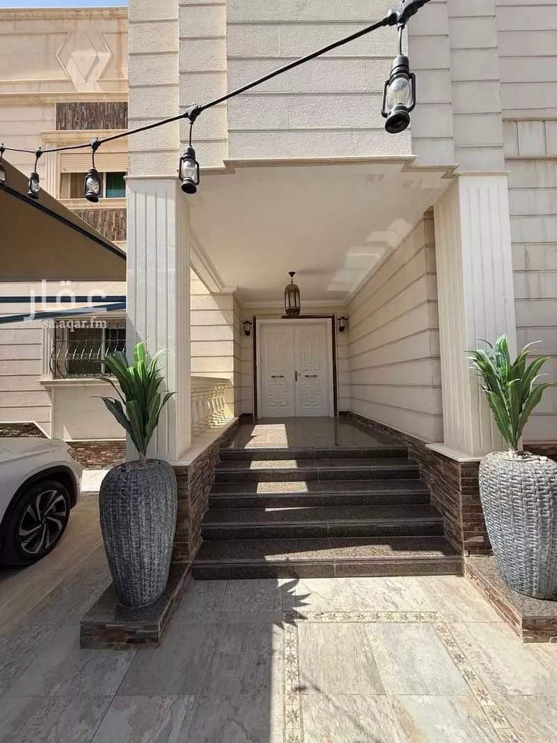 6 bedroom villa in Al Nakheel, Riyadh 4