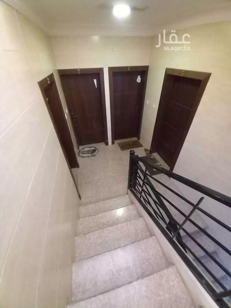 عمارة 325 م² في ابن خلدون 3