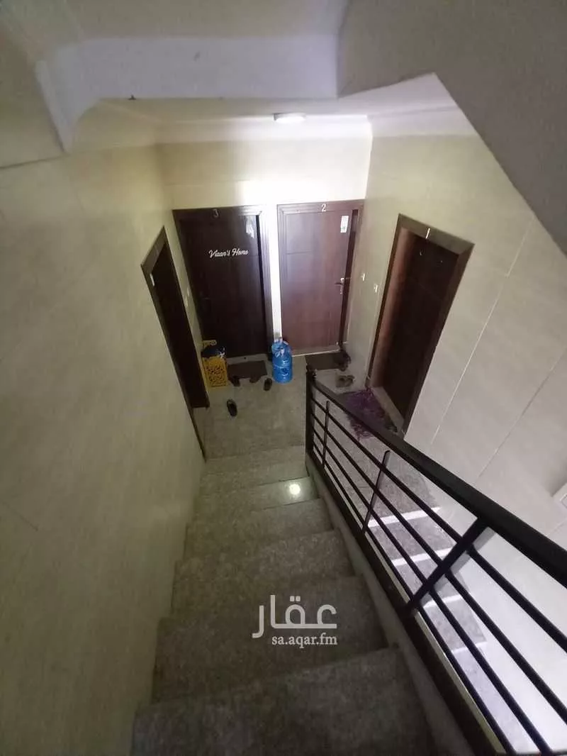 20 bedroom building in Ibn Khaldun, Eastern Province 9