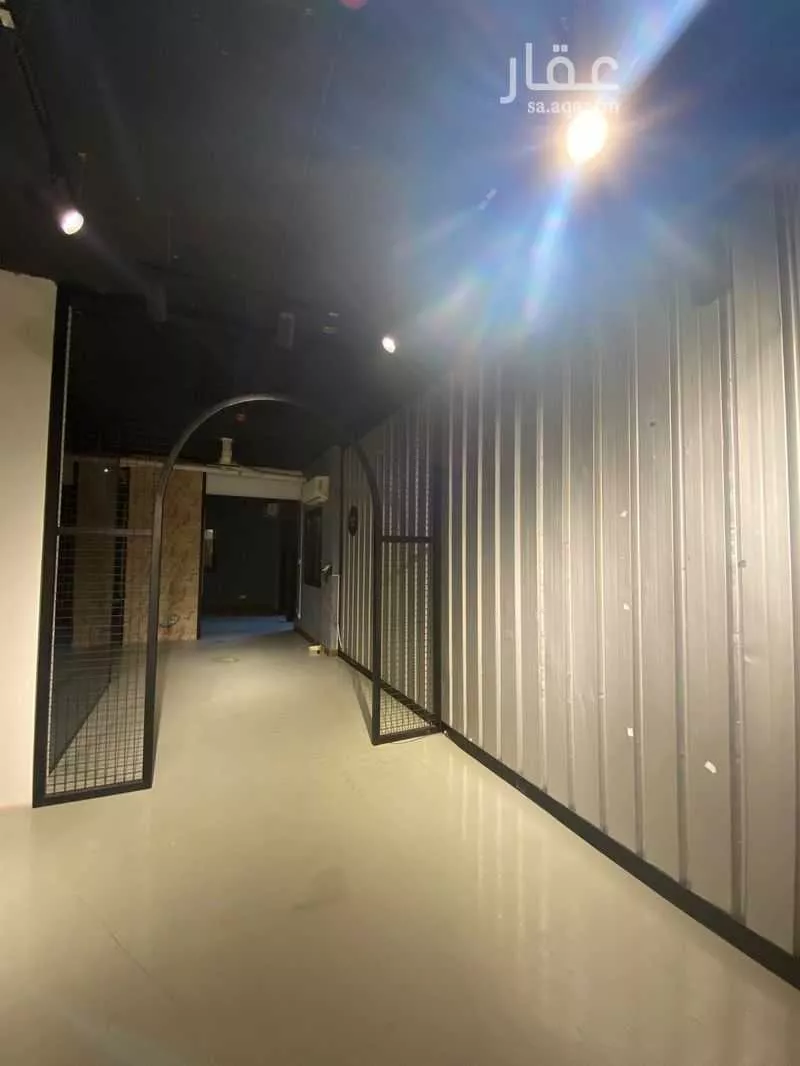 مكتب 130 م² في تهامة 4