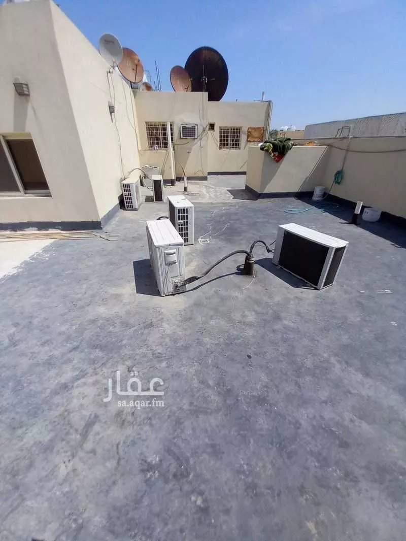 20 bedroom building in Ibn Khaldun, Eastern Province 8