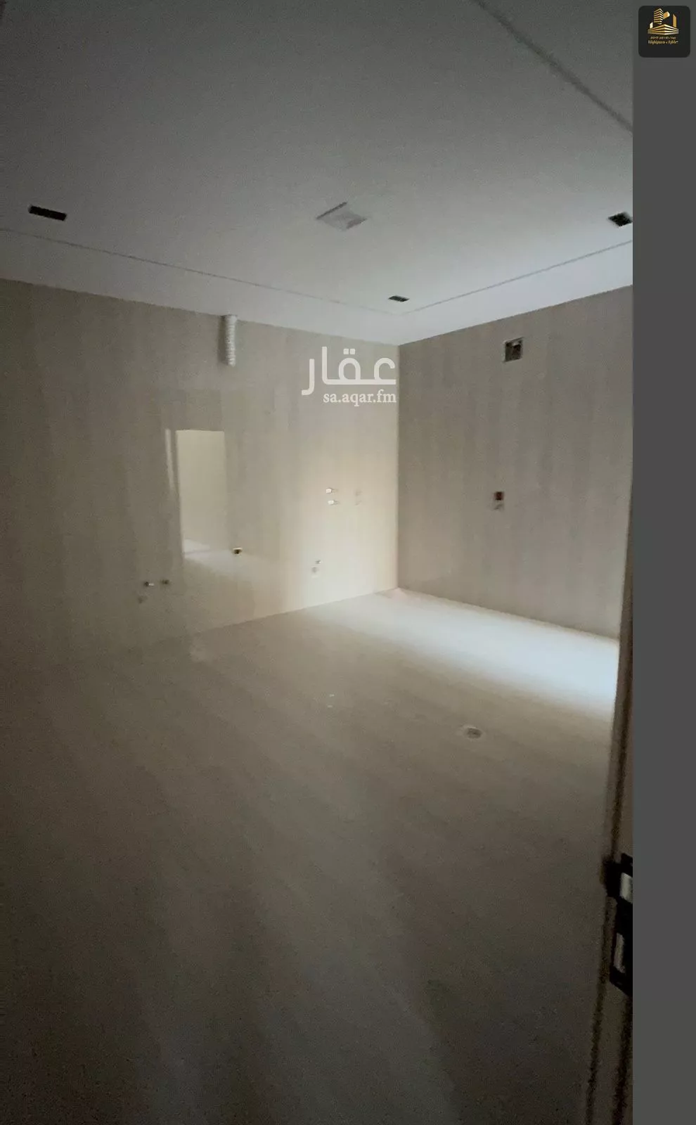 فيلا 6 غرف في اللؤلؤ 5