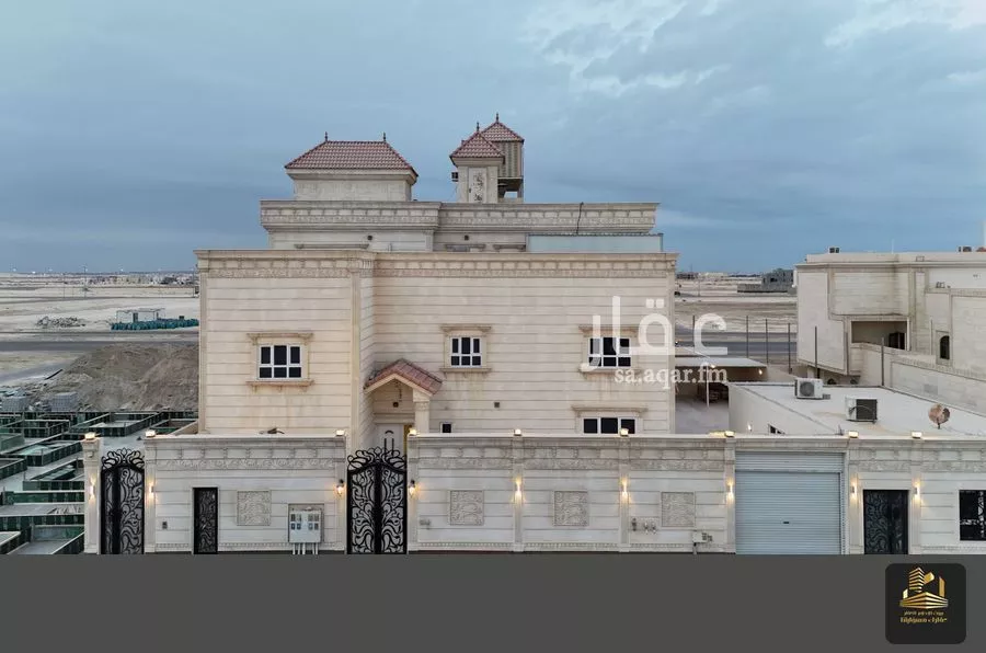 فيلا 12 غرف في الصواري 1