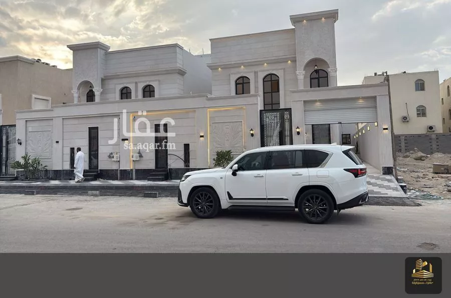 6 bedroom villa in Al Shiraa