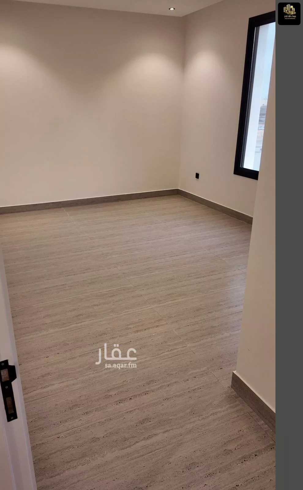 شقة 3 غرف في الحمرا 5