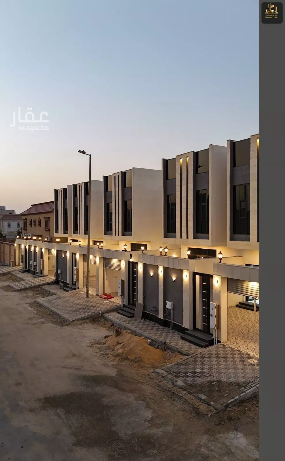 فيلا 6 غرف في الامواج 1