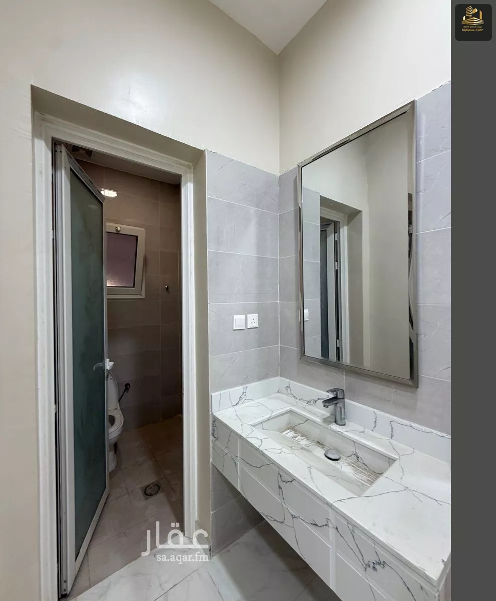 فيلا 6 غرف في اللؤلؤ 3